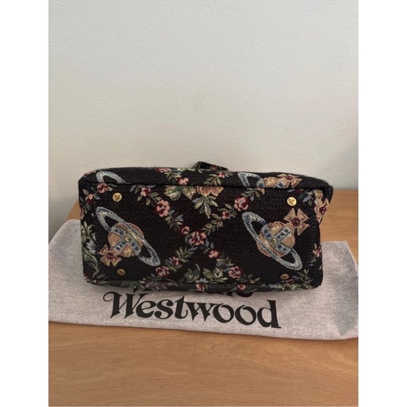 Vivienne Westwood Tapestry Floral & Black HandBag! Unicorn alert! ‼️ NWT! - Picture 3 of 7